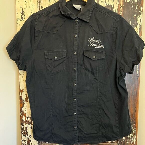 Womens Harley Davidson button down work shirt. - Picture 1 of 9